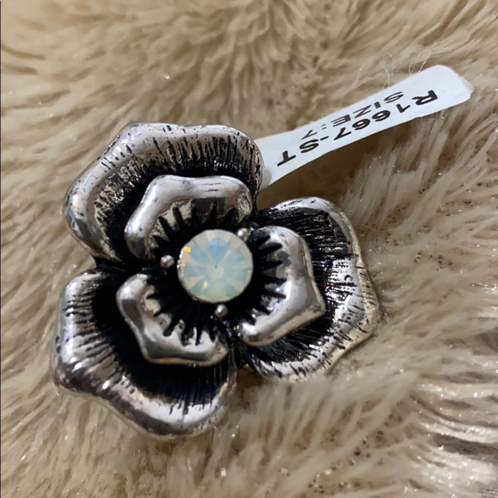 Chunky Flower Ring